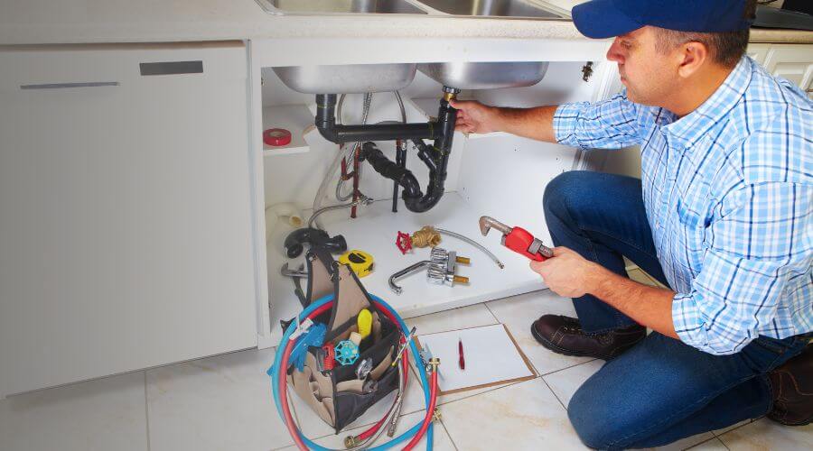 Expert burst pipe repair services in Hamel, MN